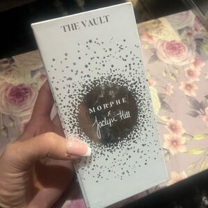 Morphe Jaclyn hill vault